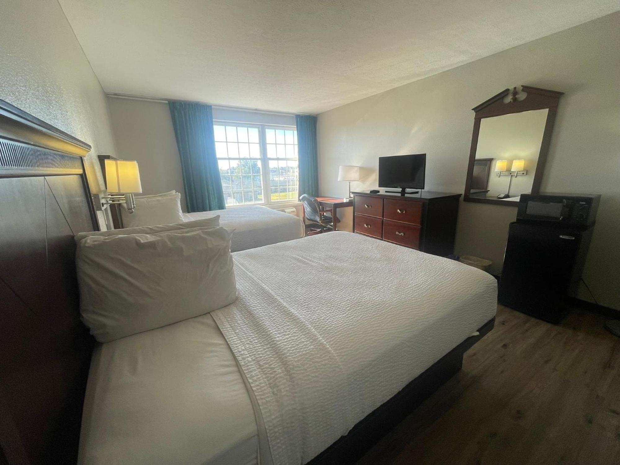 Days Inn By Wyndham Madisonville Extérieur photo
